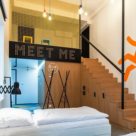 Meetme23 Hotel
